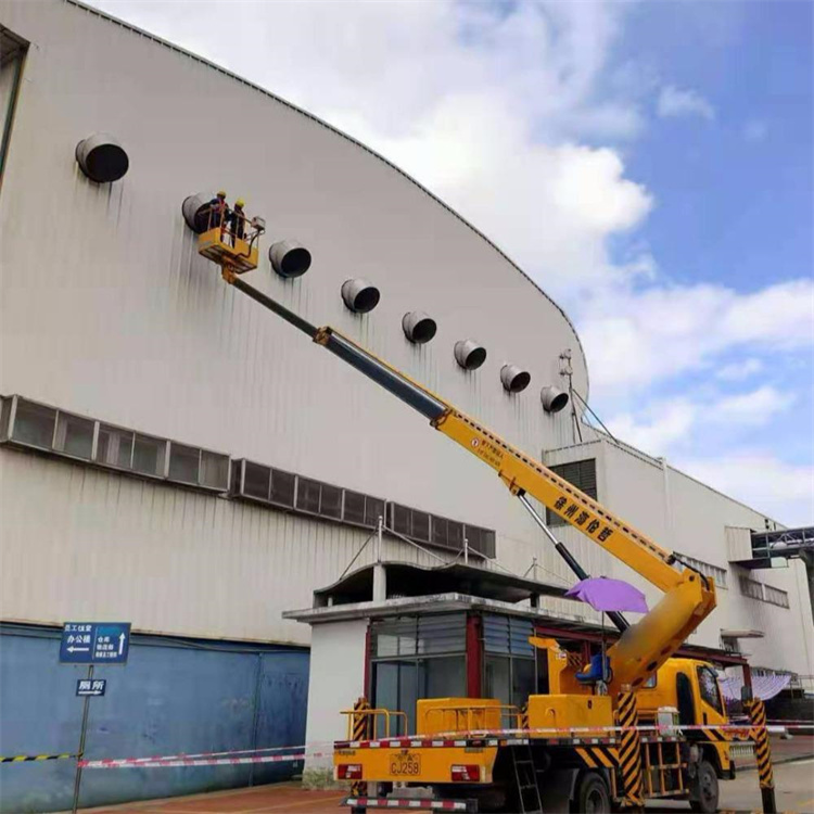 蚌埠高空作业车出租服务：专业广告牌安装解决方案