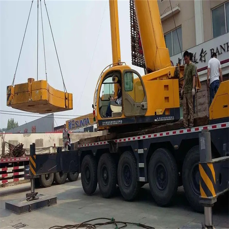 蚌埠当地吊车出租|机器吊装|75吨|工厂搬迁服务