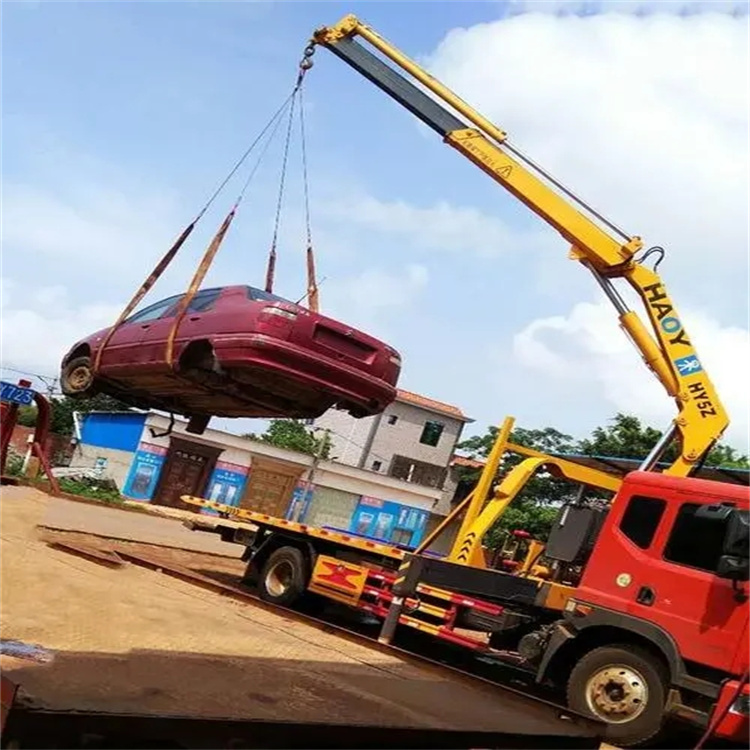 蚌埠吊车吊汽车的正确方法